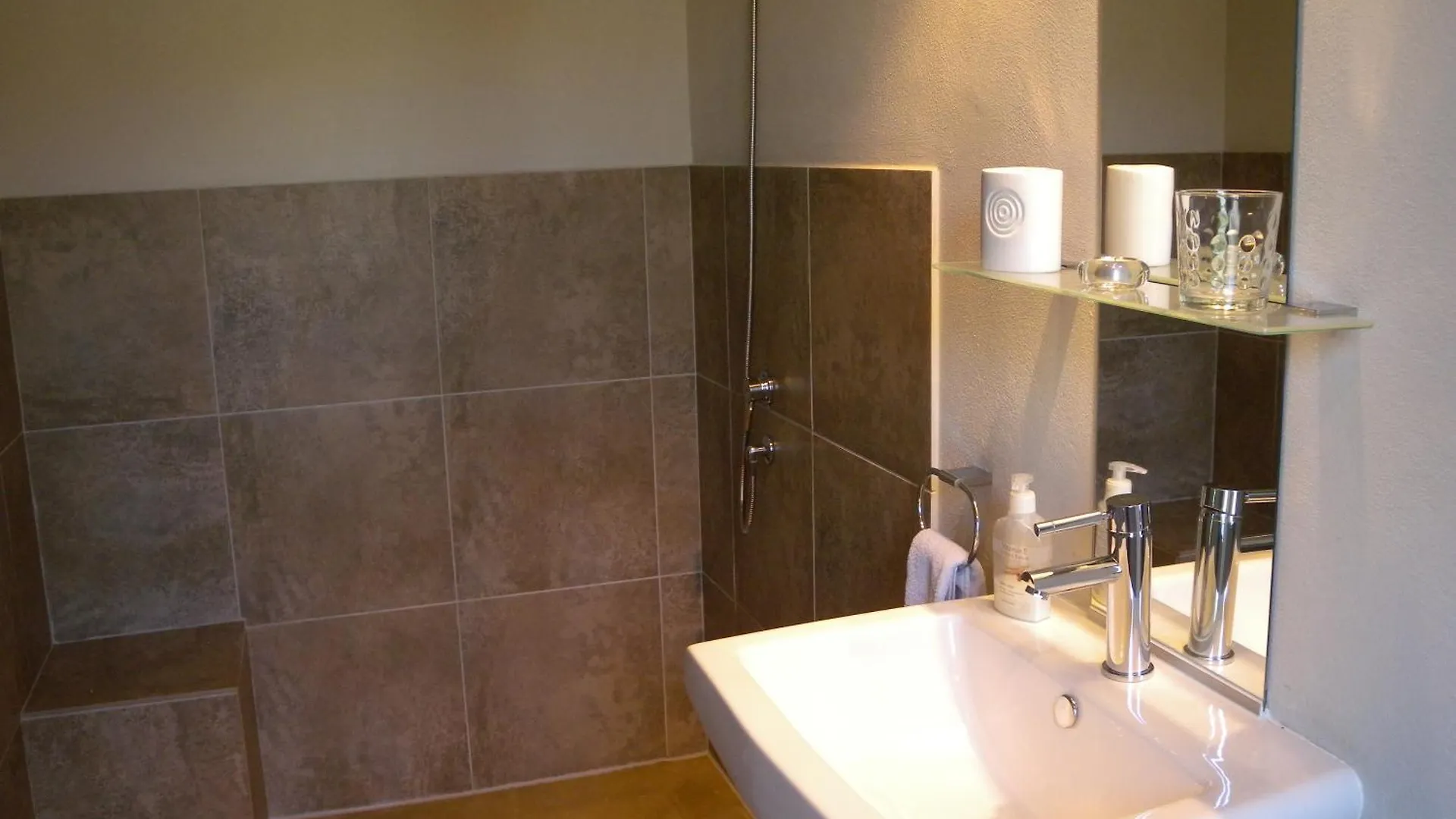 Capetown 4U Guesthouse Bloubergstrand